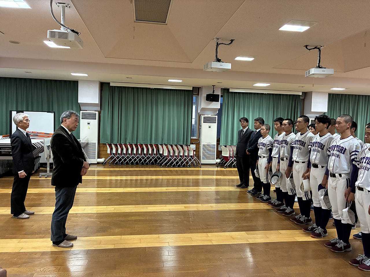 第98回選抜高等学校野球大会「21世紀枠」鳥取県推薦校の表彰式