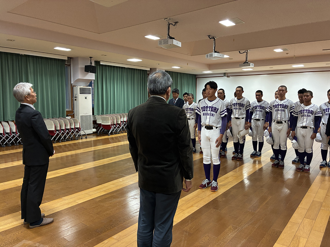 第98回選抜高等学校野球大会「21世紀枠」鳥取県推薦校の表彰式